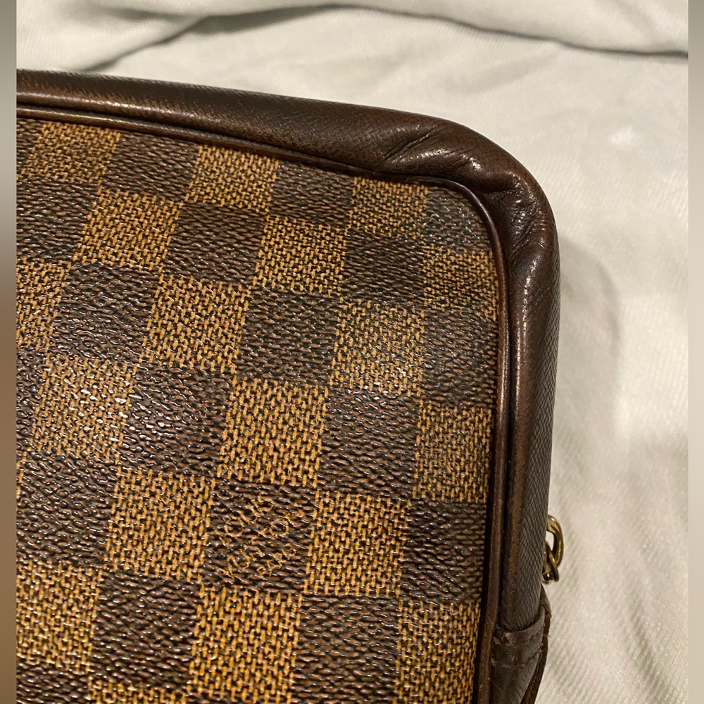 Louis Vuitton Damier Clutch/Pouch - Picture 11 of 16